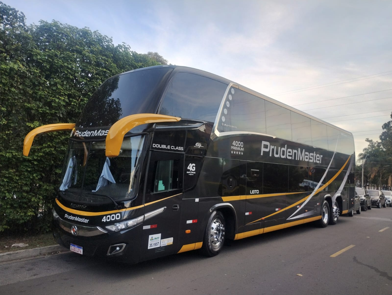 Ônibus Marcopolo 4000 Premium Double Class da Pruden Master